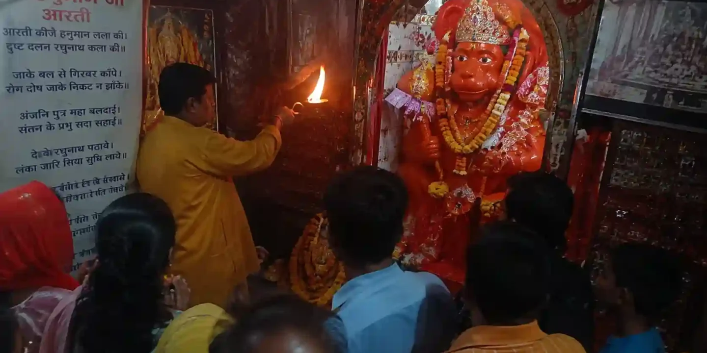 हनुमान शत्रु नाशक मंत्र: डर, बाधा और नकारात्मकता से बचाव