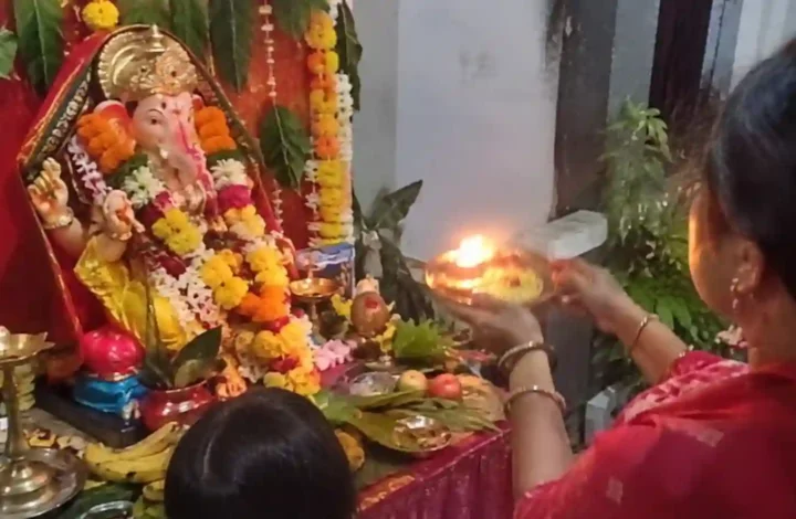 गणेश चतुर्थी 2026 कब है? स्थापना मुहूर्त, पूजा विधि और विसर्जन तारीख